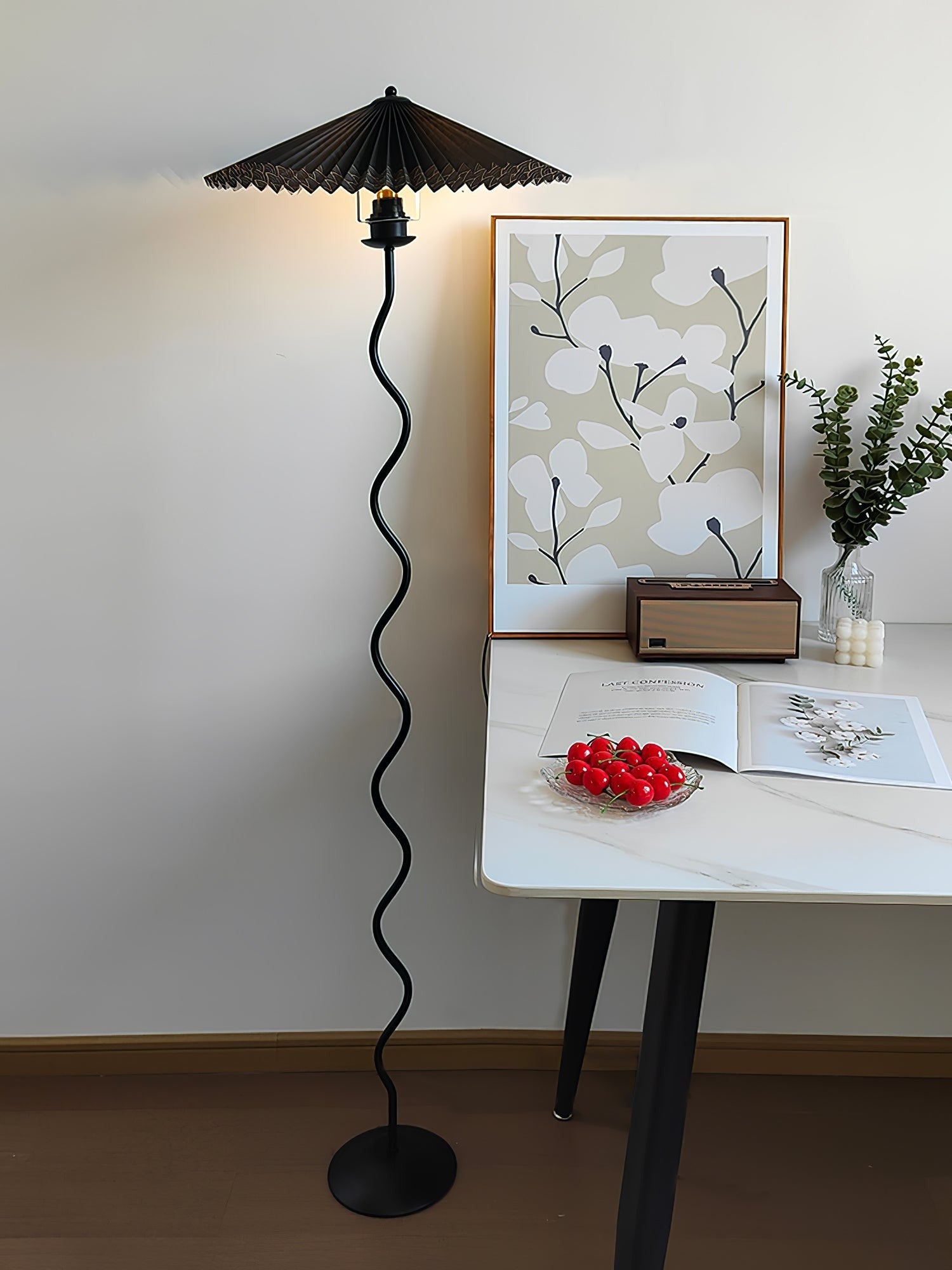 Squiggle Sculptural Floor Light, Floor Lamp, detail 42