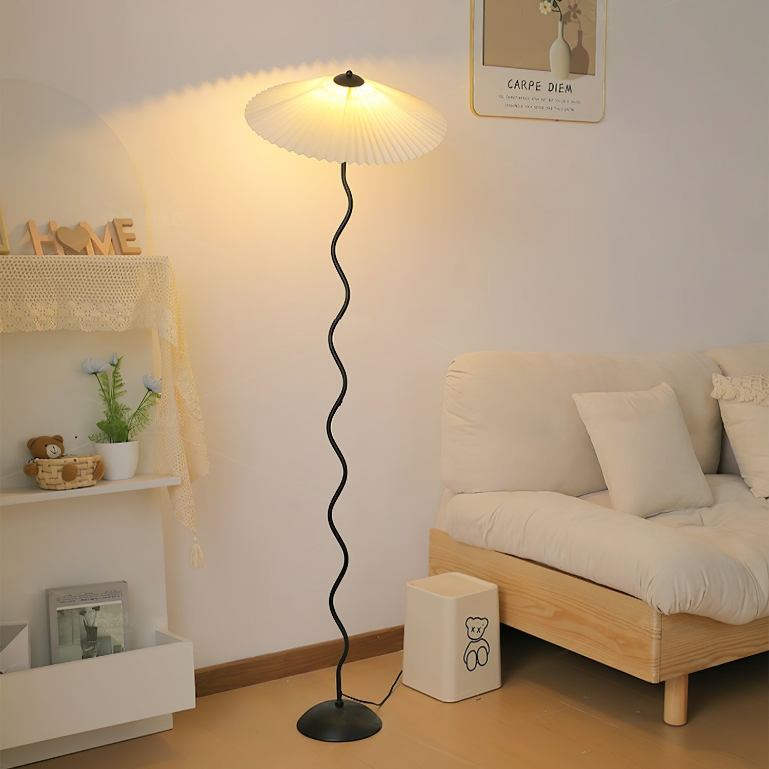 Squiggle Sculptural Floor Light, Floor Lamp, detail 6