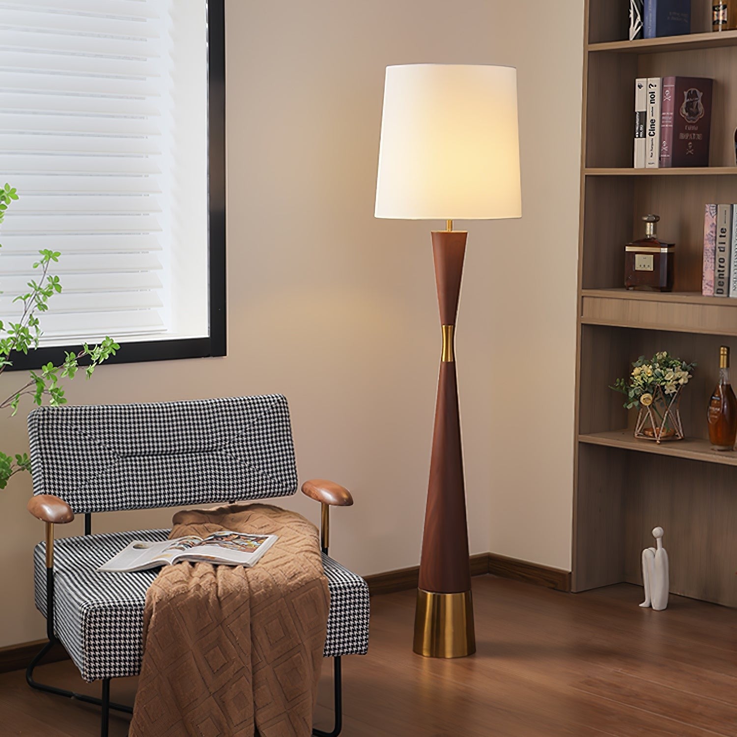 Valcero Wood Grain Floor Light, Floor Lamp, detail 2