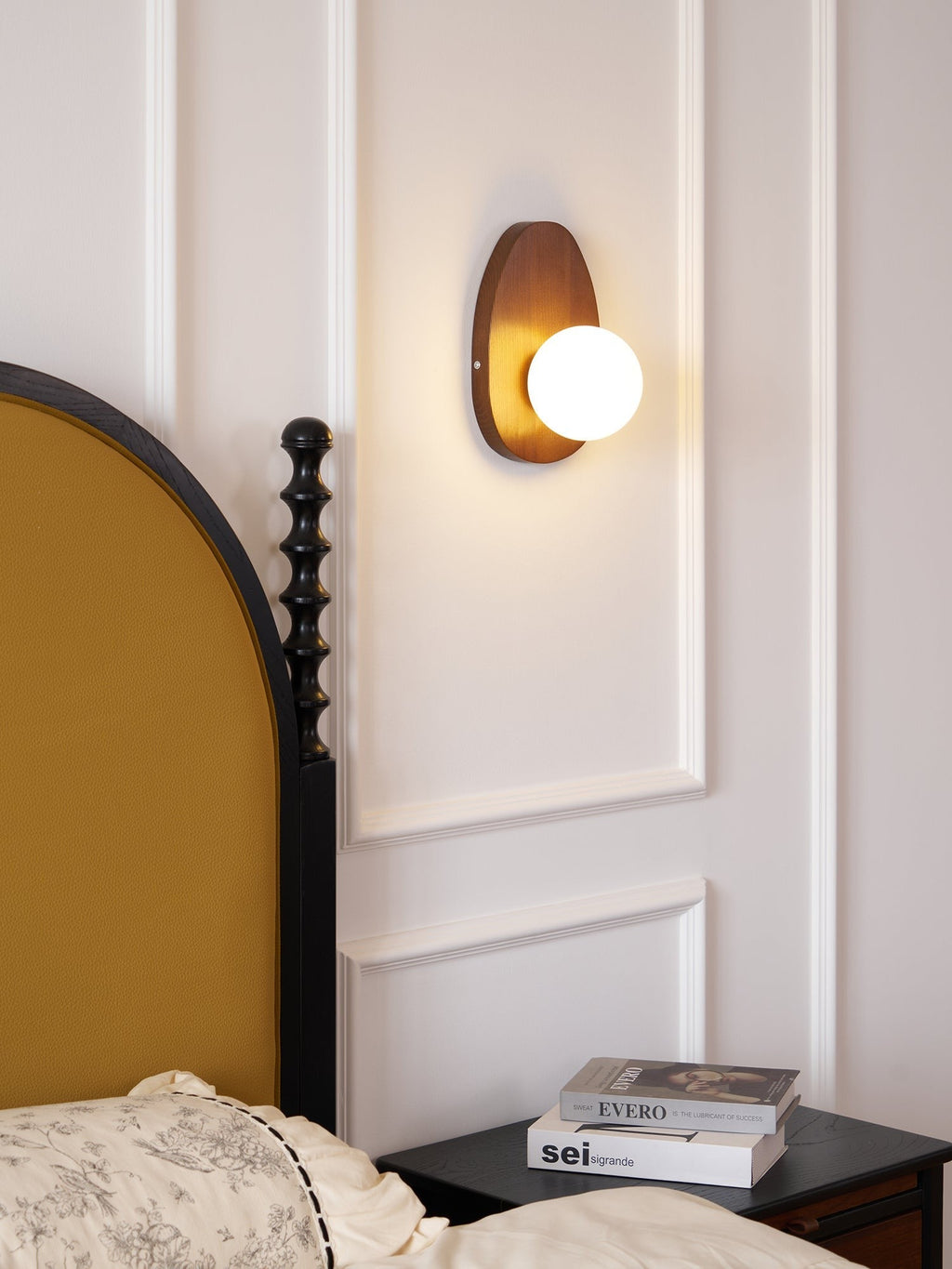 Walnora Globe Wall Light, Plug-In Wall Sconce, detail 10